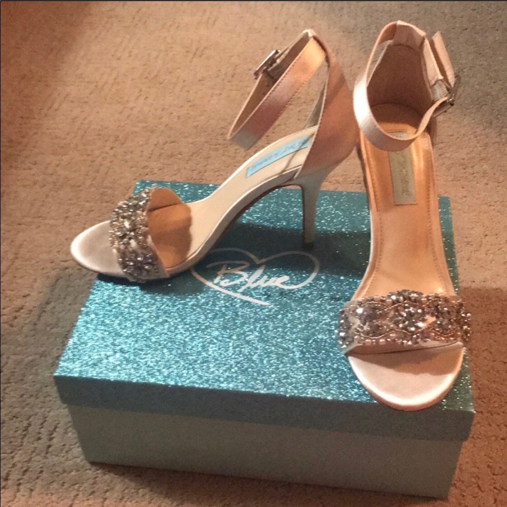 Blue by Betsey Johnson Gina Sandal